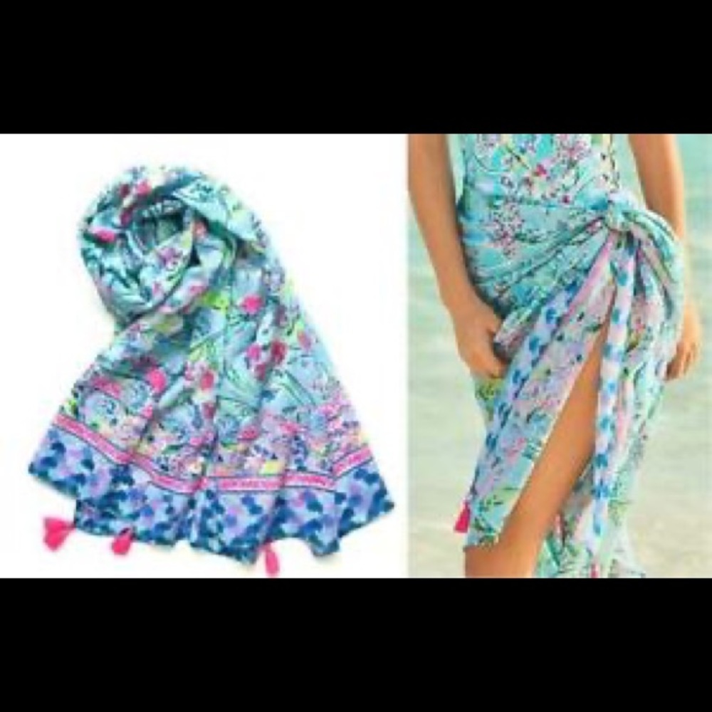 Lilly Pulitzer Sway this way Swim Wrap